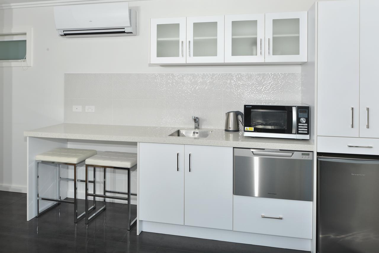 Russell Seaview Studios Ngoại thất bức ảnh